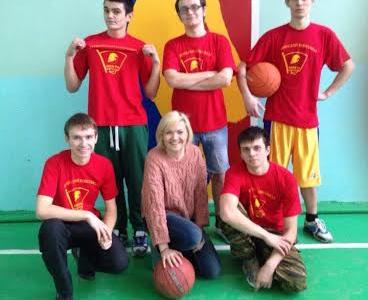 День студента комсомольцы и коммунисты Белгорода отметили по-спортивному! 