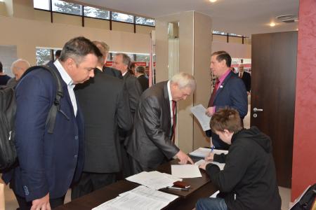 В Подмосковье завершил работу семинар-совещание руководителей региональных комитетов КПРФ