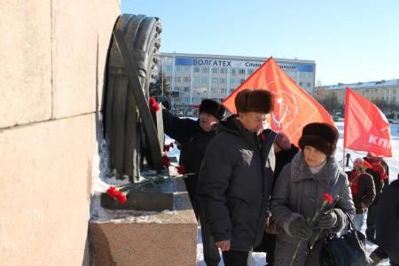 Республика Марий Эл. Коммунисты и комсомольцы города Йошкар-Олы почтили память вождя мировой революции