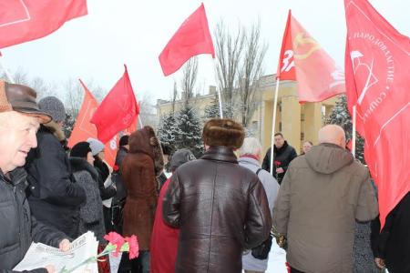 Сталинградские коммунисты почтили память Владимира Ленина