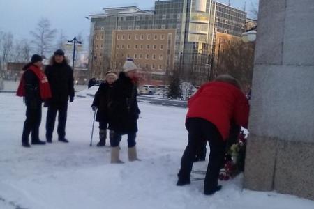 Коммунисты Ямала отдали дань уважения памяти В.И. Ленина
