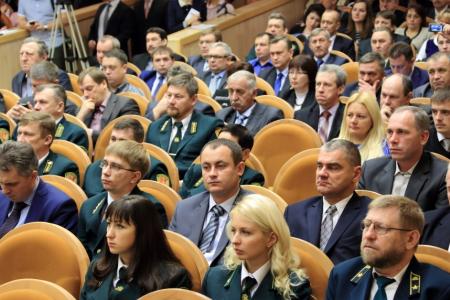 О.А. Лебедев принял участие в общероссийском форуме, посвященном лесной отрасли