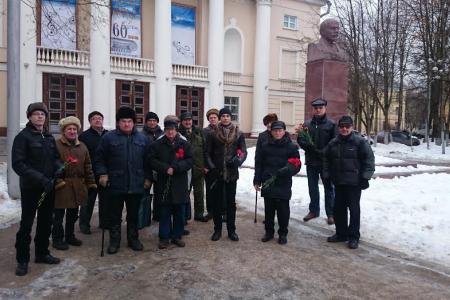 Калужская область: «Ленин жил! Ленин жив! Ленин будет жить!»