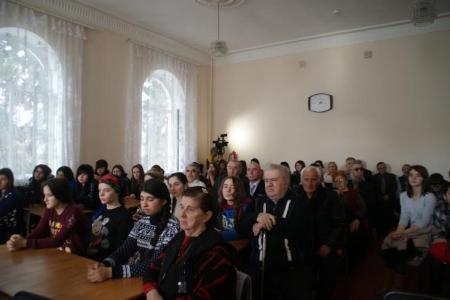 Ленин в горы счастье принес! В Черкесске к Дню памяти Ильича отреставрировали памятник Ленину на центральной площади