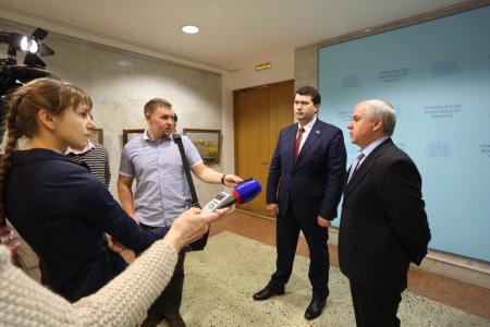 О.А. Лебедев принял участие в общероссийском форуме, посвященном лесной отрасли