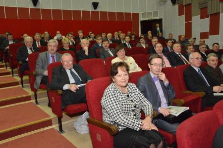 В Подмосковье завершил работу семинар-совещание руководителей региональных комитетов КПРФ
