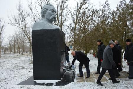 Республика Калмыкия. Коммунисты отпраздновали 50-летие Ики-Бурульского района