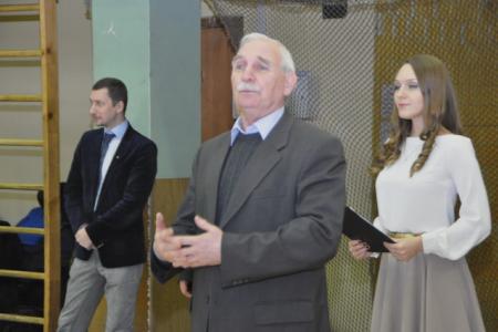 В Петербурге открылся второй турнир по мини-футболу на Кубок Ленинского комсомола