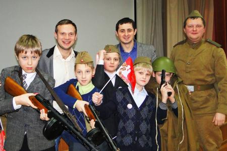 Ю.В. Афонин: Города-герои Сталинград и Ленинград приняли проект КПРФ «Знамя нашей Победы» 