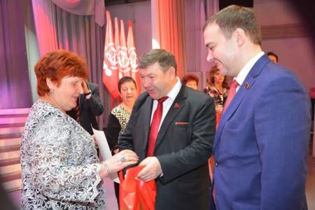 В Красноярске прошел III слёт-совещание секретарей первичных отделений КПРФ краевой партийной организации