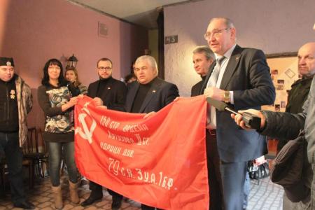 К.К. Тайсаев: Убежден, что работа по оказанию гуманитарной  помощи Новороссии должна продолжаться и наращиваться