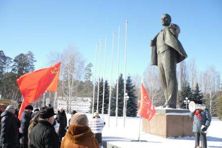 Пензенская область. Зареченцы вышли на митинг против социальной политики власти