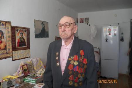 Кемеровская область. Коммунисты Анжеро-Судженска наградили ветеранов-участников Орловско-Курской битвы памятной медалью ЦК КПРФ
