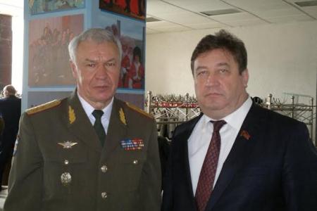 Делегация Ставропольского крайкома КПРФ приняла участие в совместных мероприятиях коммунистов Юга России, посвященных 97-й годовщине создания Советской Армии и Военно-Морского Флота 