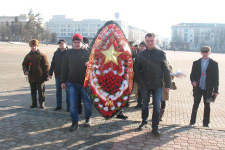 Белгородские коммунисты и их союзники 23 февраля почтили память героев Красной Армии