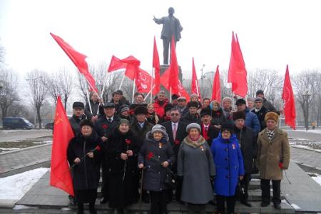 В Нальчике прошли торжественные мероприятия, организованные Комитетом КБРО КПРФ ко Дню Советской Армии и Военно-Морского Флота