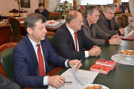 Г.А. Зюганов встретился с послом КНДР в России Ким Хен Чжуном