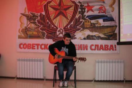 Белгородские коммунисты провели собрание в честь Дня Советской Армии