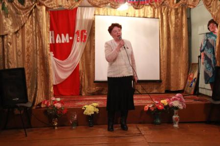Депутат Тюменской областной думы Т.Н. Казанцева поздравила самодеятельный ансамбль «Дуслык» с 10-летним юбилеем