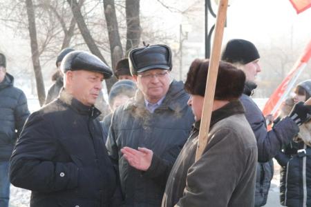В защиту социальных прав граждан! Пикет коммунистов Забайкалья