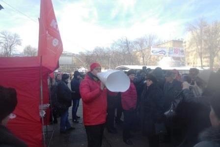 Ольга Алимова провела встречу с саратовцами