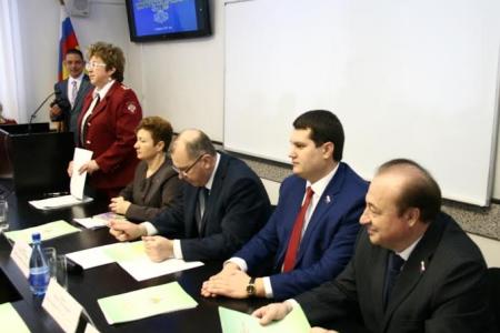 Зампредседателя Тульской областной думы, секретарь обкома партии Алексей Лебедев выступил на заседании расширенной коллегии Роспотребнадзора по Тульской области