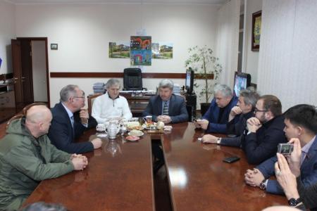 К.К. Тайсаев: Убежден, что работа по оказанию гуманитарной  помощи Новороссии должна продолжаться и наращиваться