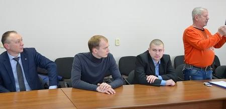Коммунисты Вологды обсудили за круглым столом вопросы помощи жителям Новороссии