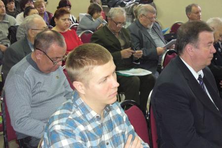 Во Владивостоке состоялся II (совместный) пленум комитета и контрольно-ревизионной комиссии Приморского краевого отделения КПРФ 