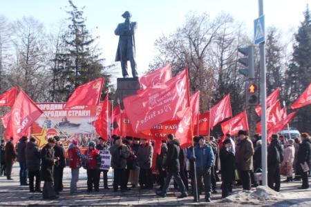 Возродим армию – возродим страну! Празднование 97-й годовщины создания Советской Армии и Военно-Морского Флота Саратовской области