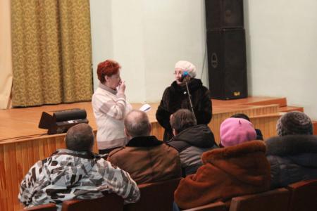 Тюменская область. Депутат-коммунист Тамара Казанцева активно проводит встречи с избирателями