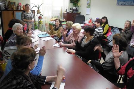 Саратовские женщины выдвинули делегатов на IV съезд "Всероссийского женского союза - "Надежда России" 