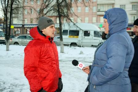 "Кризис – удавка труду и народу. Доколе терпеть нам такую свободу?!". Завершился антикризисный митинг челябинских коммунистов