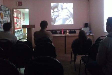 Белгородская область. Старооскольские комсомольцы проведи киноклуб - обсуждение в рамках  областного комсомольского форума «Современный фашизм»