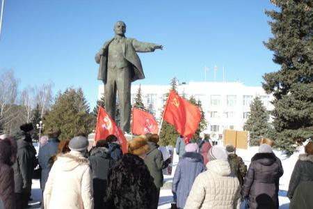 Пензенская область. Зареченцы вышли на митинг против социальной политики власти