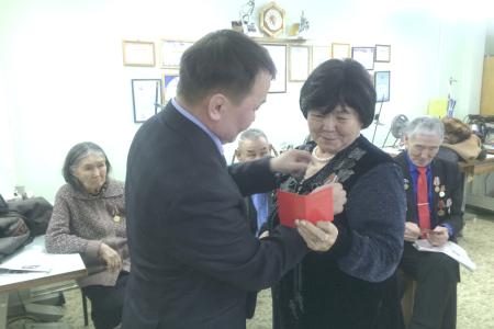Республика Саха (Якутия). Рабочая поездка второго секретаря Якутского рескома В.С. Куличкина в Амгинский улус