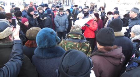 Ольга Алимова провела встречу с саратовцами