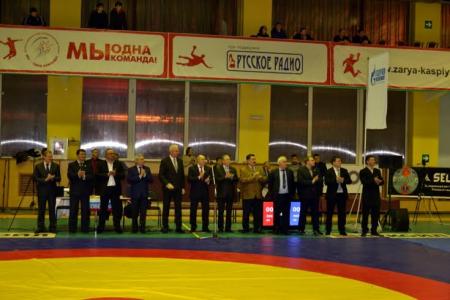 В Астрахани при поддержке КПРФ прошло первенство молодых самбистов