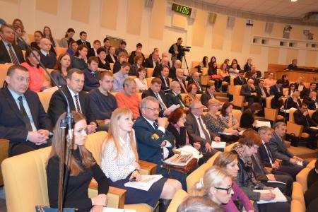 Комитет Госдумы по природным ресурсам, природопользованию и экологии провел парламентские слушания на тему: «Правовые и экономические аспекты повышения эффективности и развития лесного комплекса Российской Федерации»