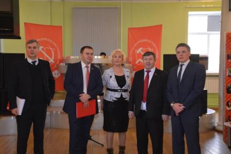 В Красноярске прошел III слёт-совещание секретарей первичных отделений КПРФ краевой партийной организации