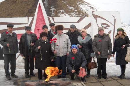 Тульская область. Шествиями, митингами и возложениями отметили местные отделения КПРФ День создания Красной Армии