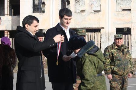 В детских домах и интернатах Кабардино-Балкарии при участии депутата-коммуниста Анатолия Бифова открылись шахматные секции