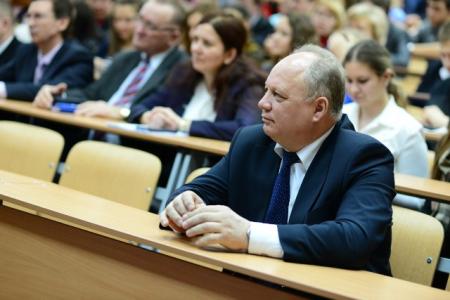 Новосибирск. Красный мэр Анатолий Локоть встретился со студентами