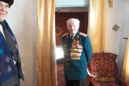 Кемеровская область. Коммунисты Анжеро-Судженска наградили ветеранов-участников Орловско-Курской битвы памятной медалью ЦК КПРФ