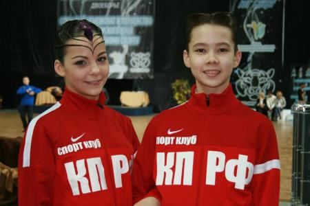 Юная танцевальная пара спортклуба КПРФ достойно выступила на Чемпионате России