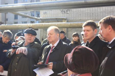 Краснодар. "Народная приемная" депутата С.П.Обухова на Гидрострое провела массовые собрания во дворах