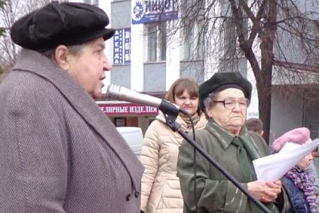 «Правительство Медведева в отставку!». Акция протеста в Иваново