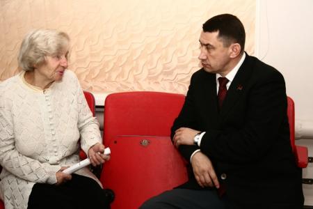 Депутат-коммунист Евгений Плотников восстанавливает социальную справедливость на Сахалине: закону о мерах поддержки «детям войны» быть!