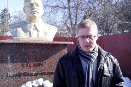 Пензенские коммунисты возложили цветы к памятнику Сталину