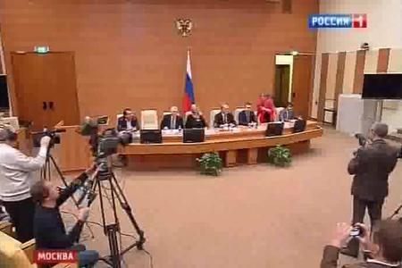  Г.А. Зюганов принял участие во встрече с деятелями культуры ДНР и ЛНР 